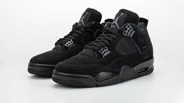 Air Jordan 4 'Black Cat'